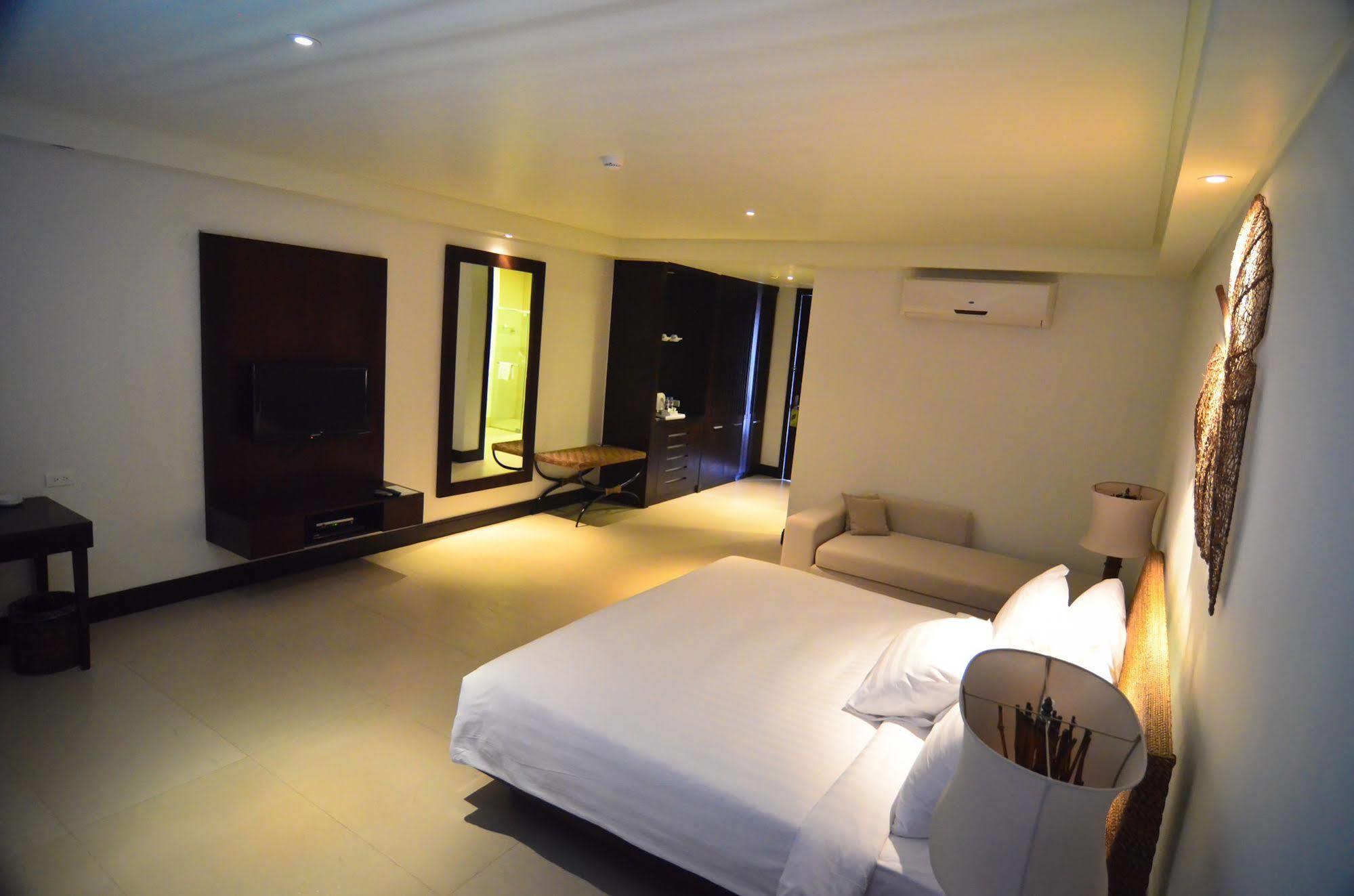 Kamana Sanctuary Resort & Spa Olongapo Exterior photo
